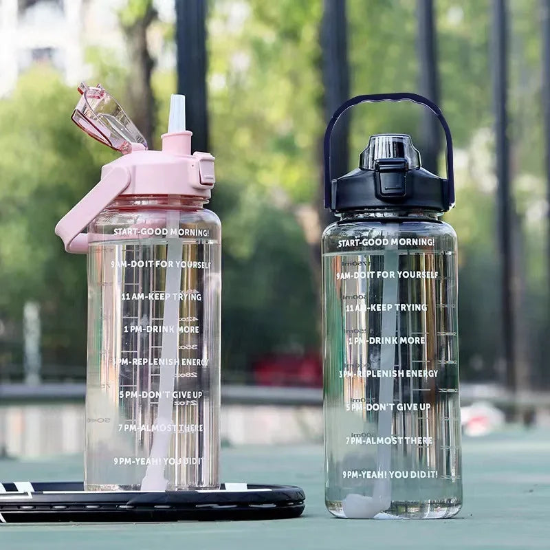 2 Liter water fles met rietje