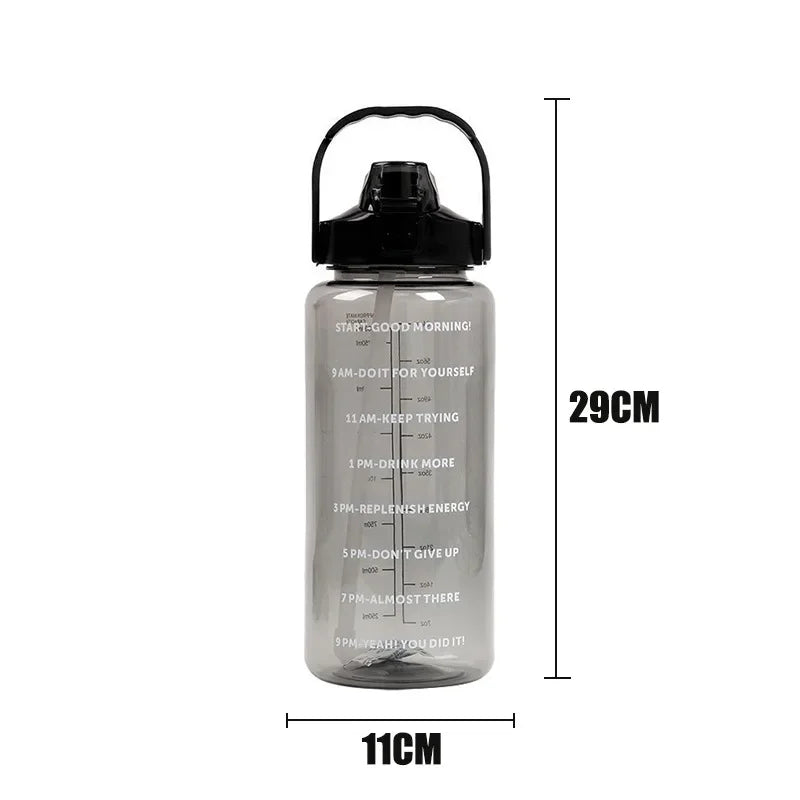 2 Liter water fles met rietje